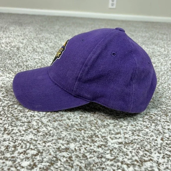 Vintage Minnesota Vikings Hat Cap Strap Back Mens One Size NFL Logo Athletic - Picture 2 of 7